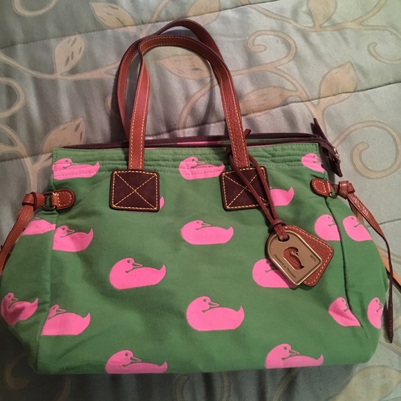 Dooney & Bourke Handbags - Dooney and Bourke purse in excellent condition